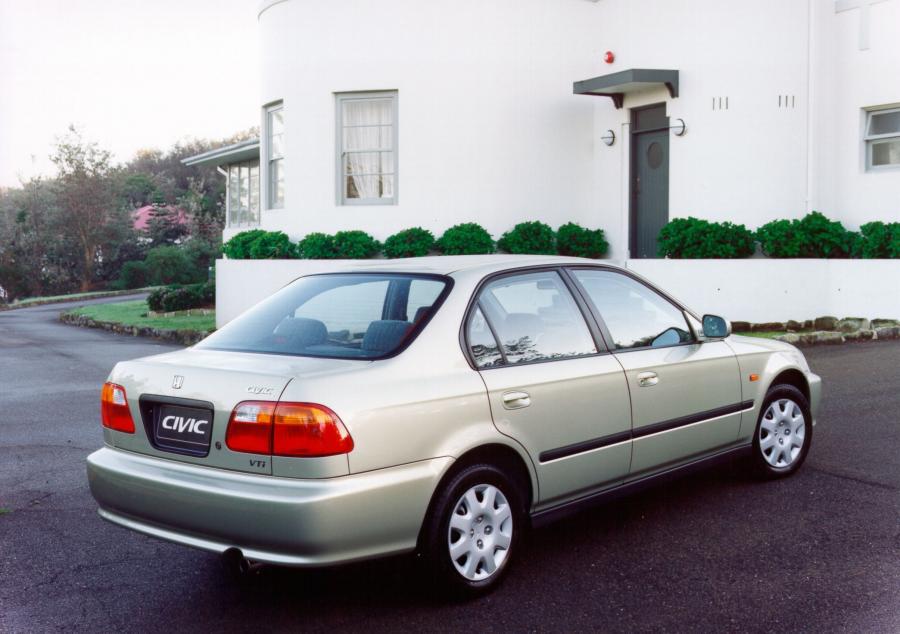  Honda Civic Sedan 1998 года  (AU) (фото 3 из 4)